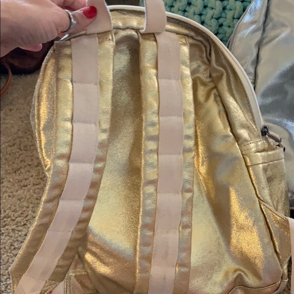 2 Backpacks - image 5